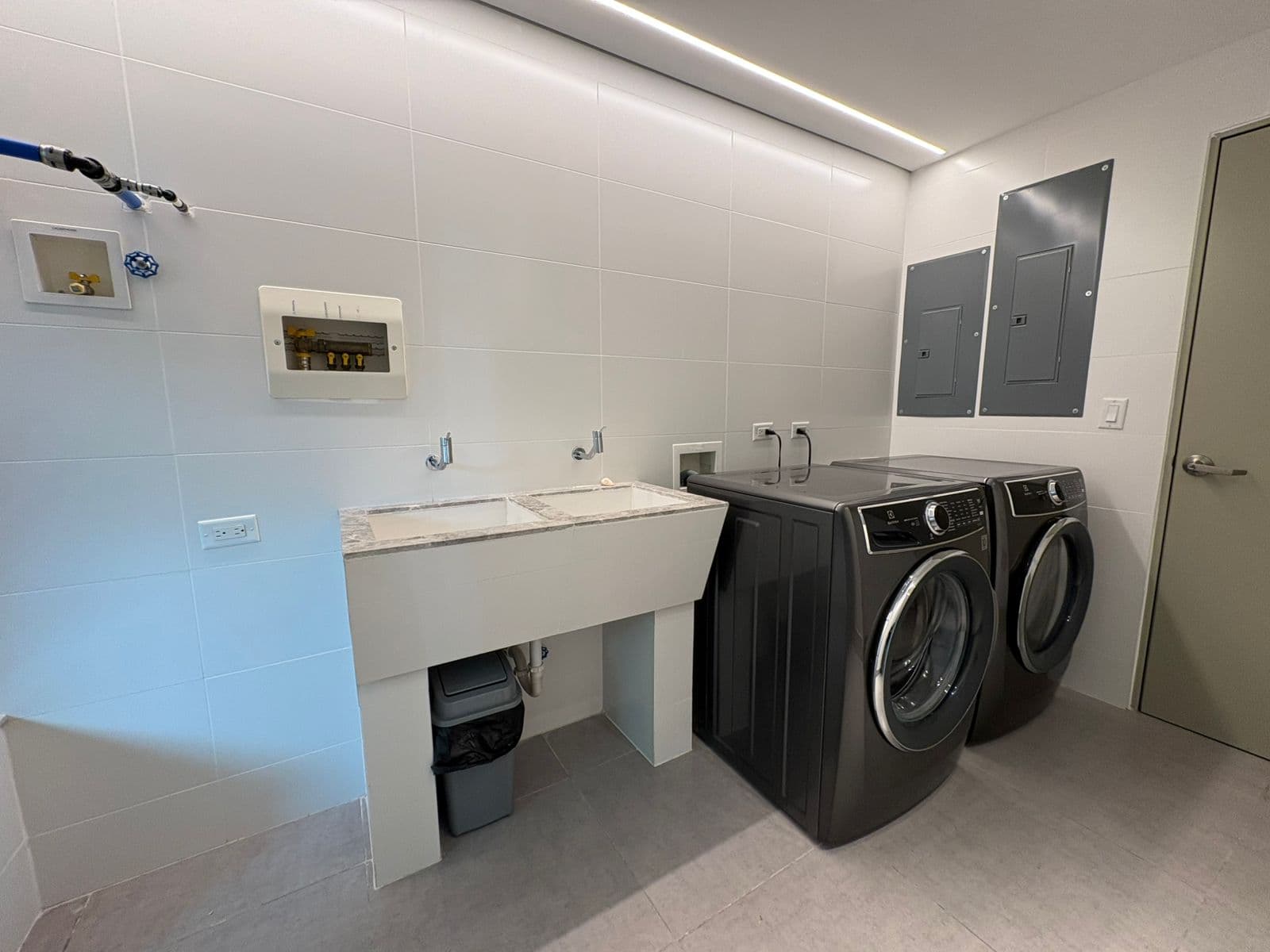 Pacific Point - Torre 400 B Tipico - 24B Modelo - Miniatura 9