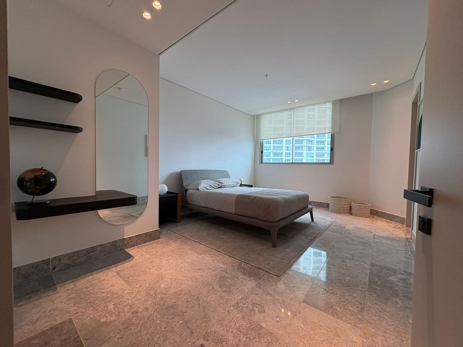 Pacific Point - Torre 400 B Tipico - 24B Modelo - Miniatura 14