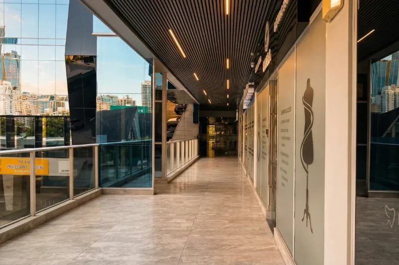 Sunset Strip - Oficina 206 - Miniatura 3