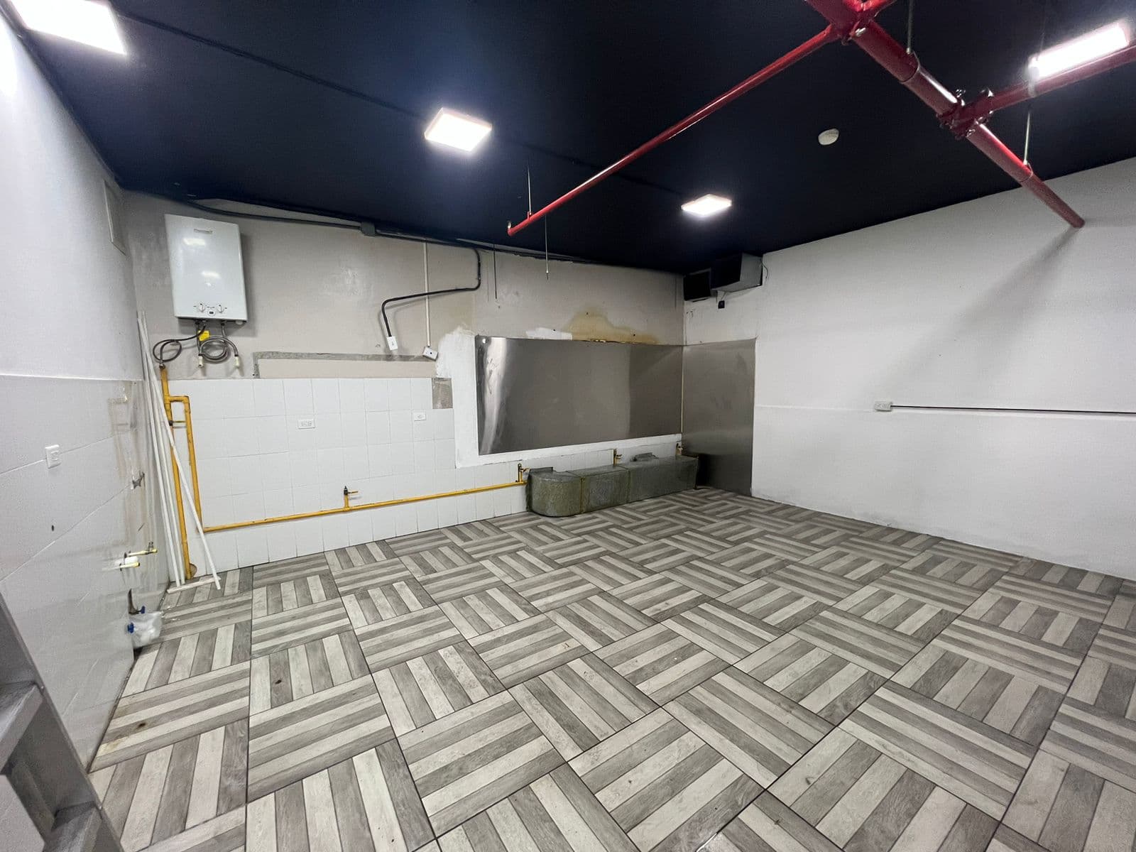 The Towers Business Plaza - Local Planta Baja en Alquiler - Miniatura 10