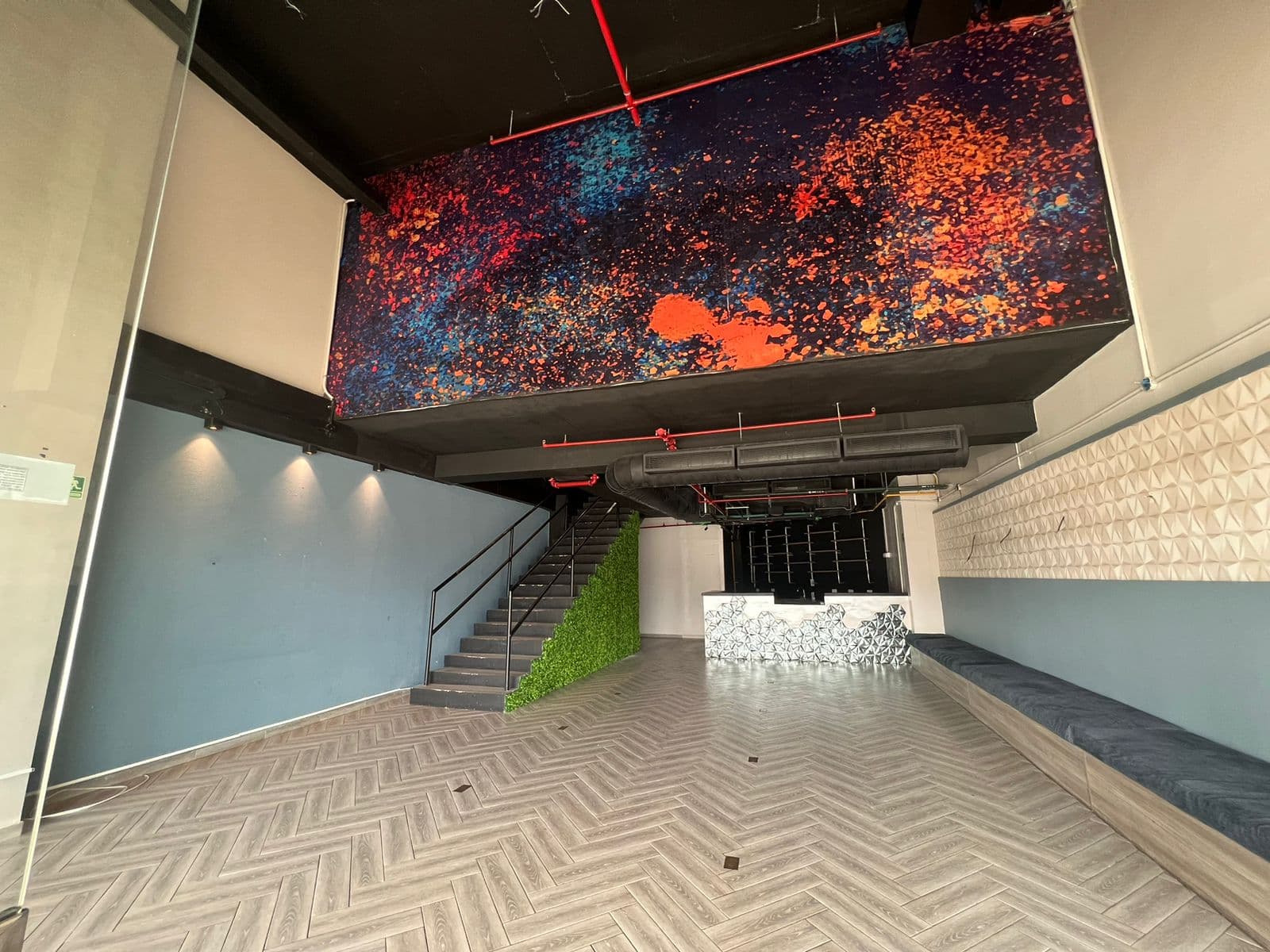 The Towers Business Plaza - Local Planta Baja en Alquiler - Miniatura 2