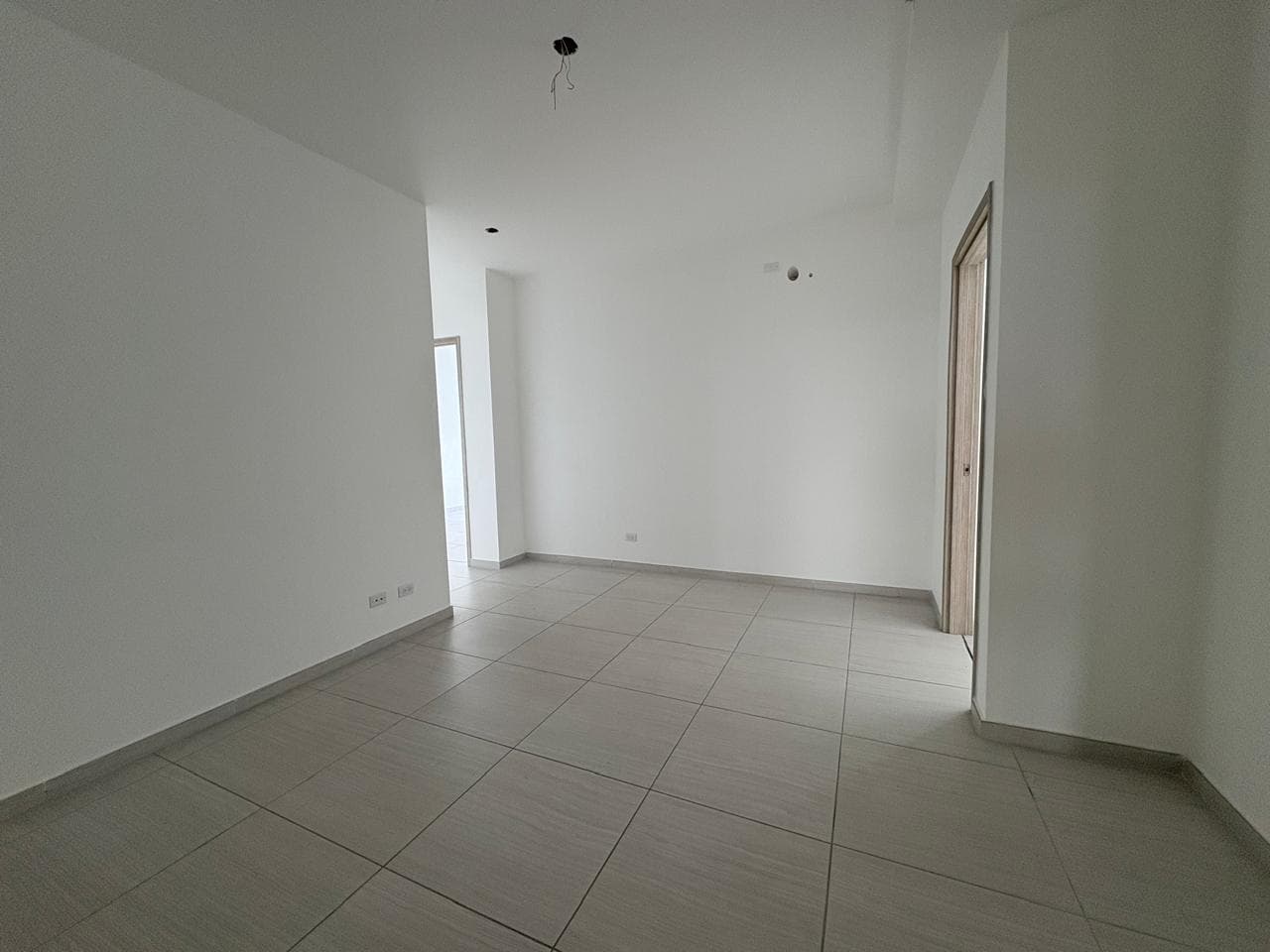 The Towers Residences - Apto. 28 B Torre 100 - Miniatura 6