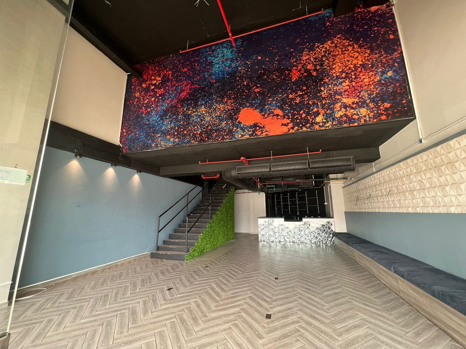 The Towers Business Plaza - Local Planta Baja en Alquiler - Miniatura 2