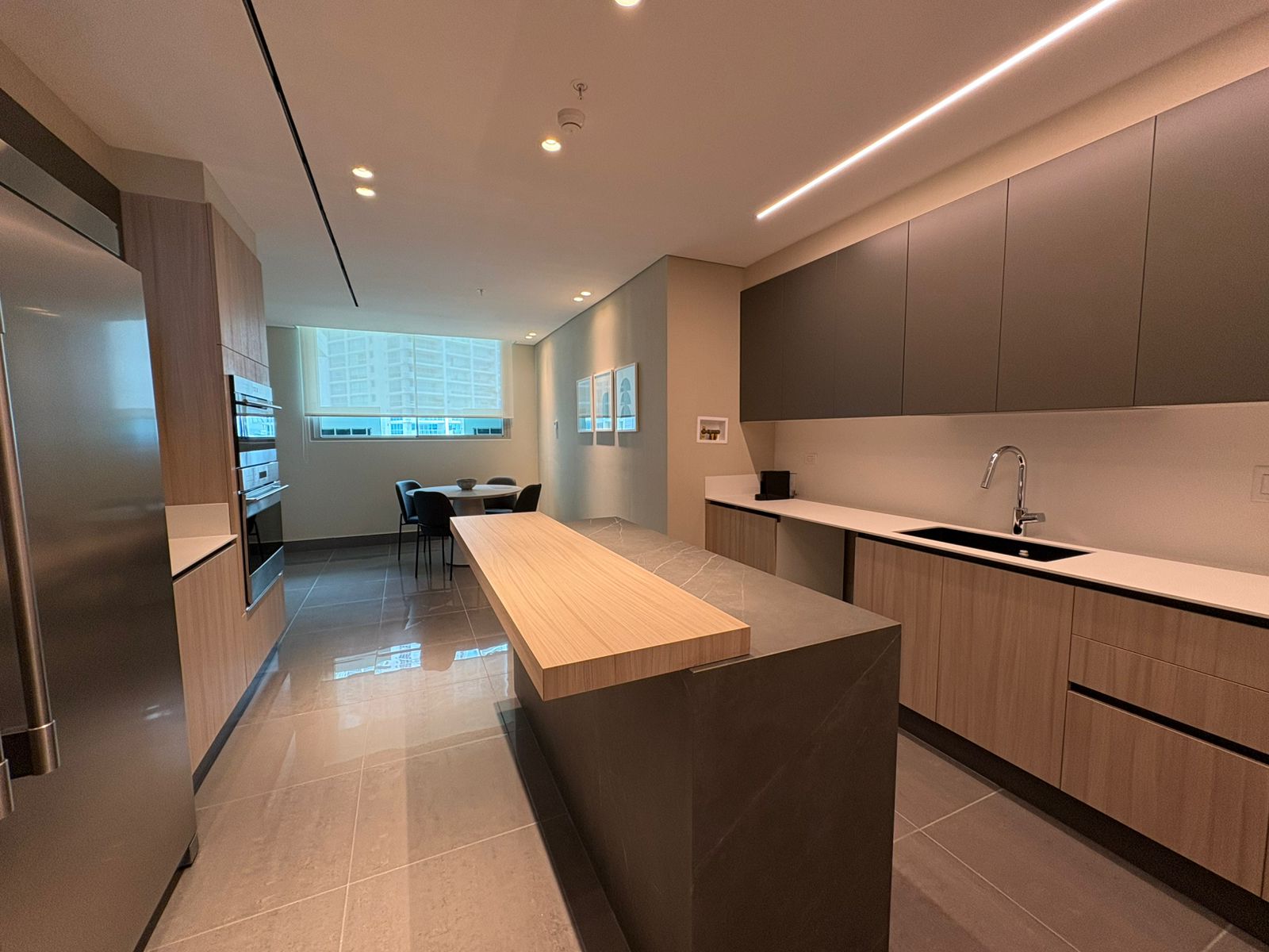 Pacific Point - Torre 400 B Tipico - 24B Modelo - Miniatura 5